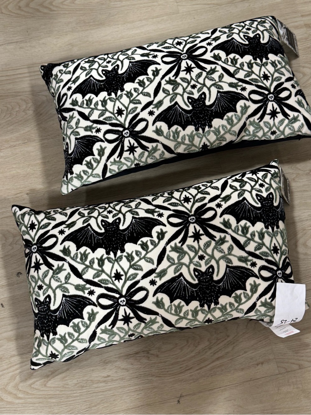 Tahari Black and White Bat Motif Accent Pillows set 2